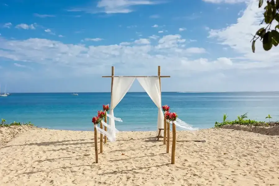 Oceanfront wedding venue in Fiji — 002
