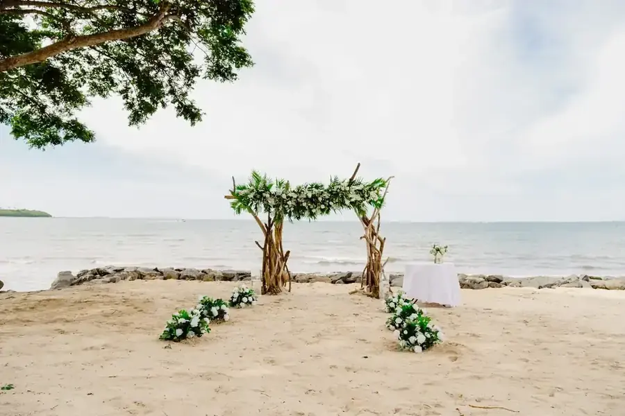 Fiji beachfront event venue — 004