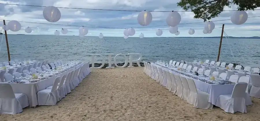 Branded corporate celebration and tablescape in Fiji — 028