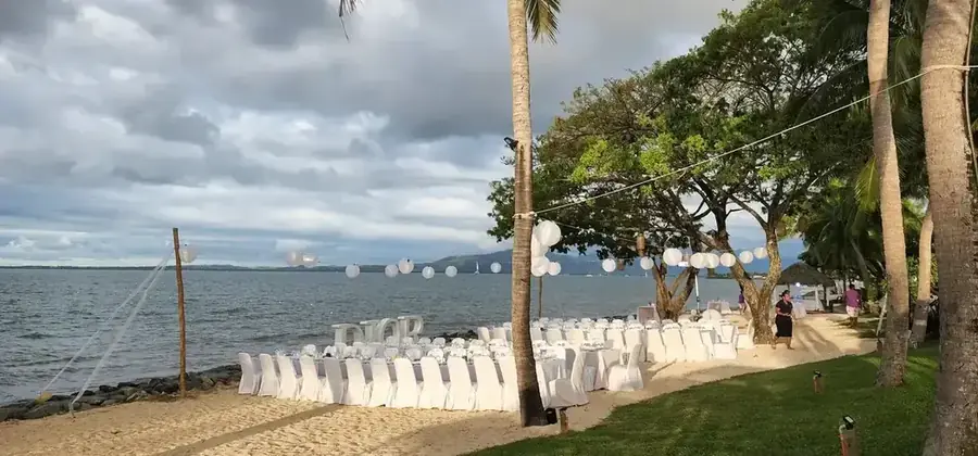 Fiji incentive event styling and guest experience — 070