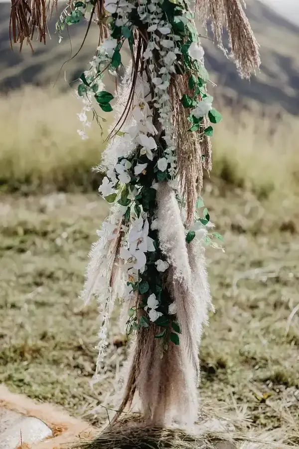 Romantic Fiji wedding couple portrait — 036