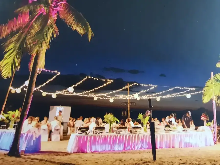 Island celebration and guest experience — 088