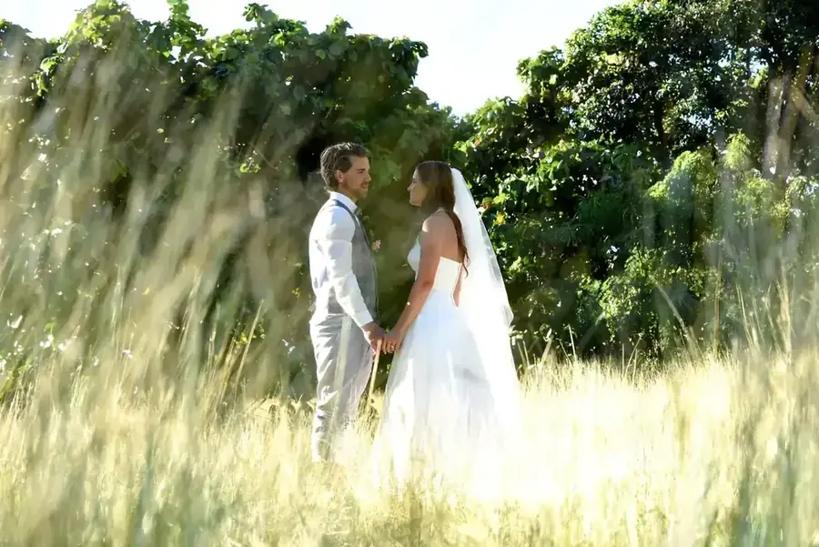 Bride and groom portrait in an island setting — 049