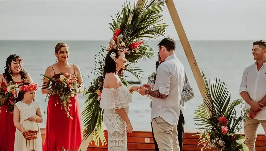 Paradise Bride couple celebration in Fiji — 068