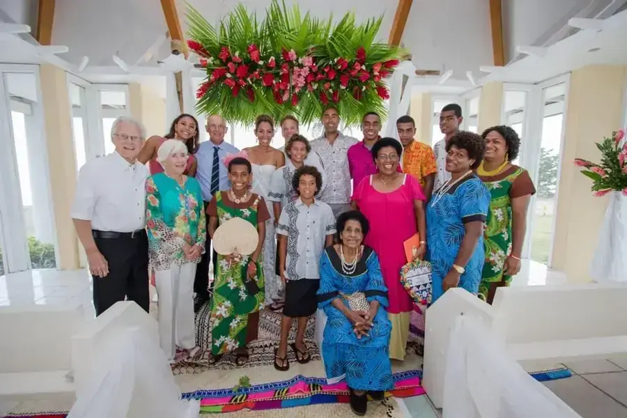 Paradise Bride couple celebration in Fiji — 083
