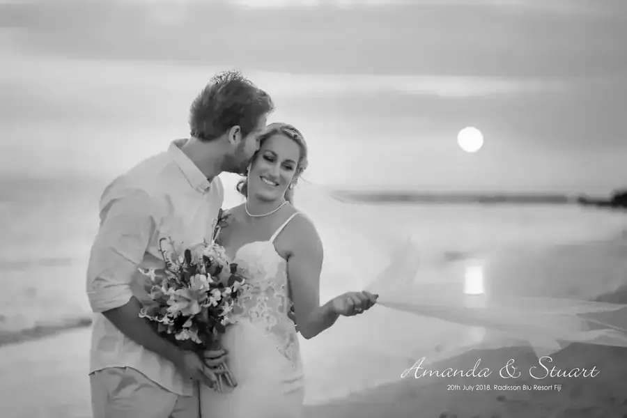 Joyful Fiji wedding couple moment — 085