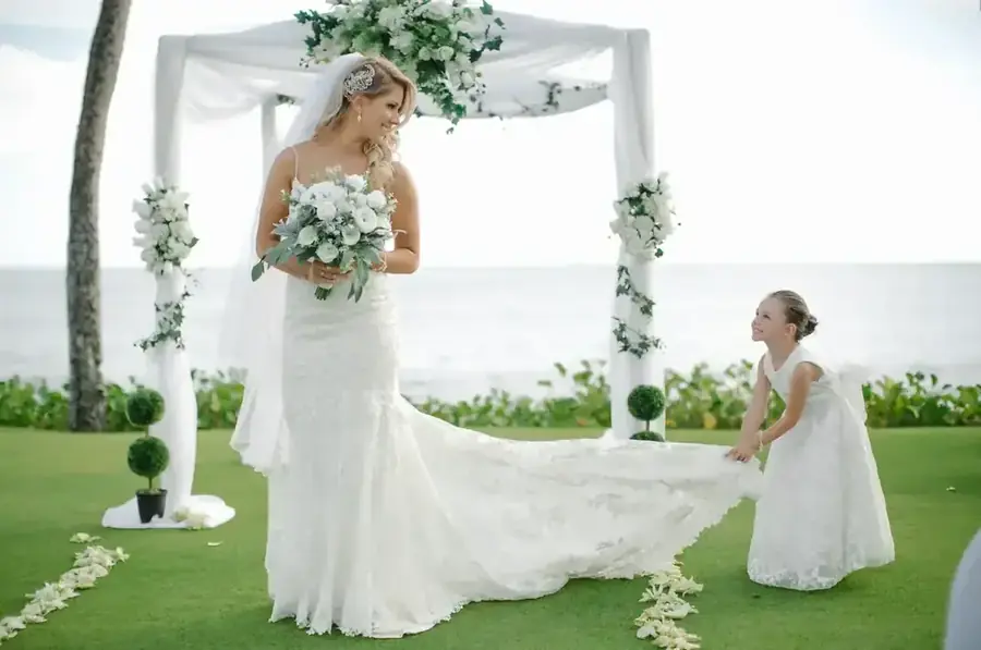Paradise Bride couple celebration in Fiji — 093