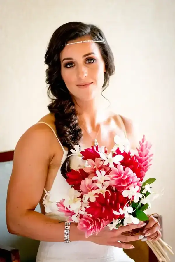 Romantic Fiji wedding couple portrait — 101