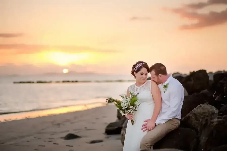 Romantic Fiji wedding couple portrait — 116