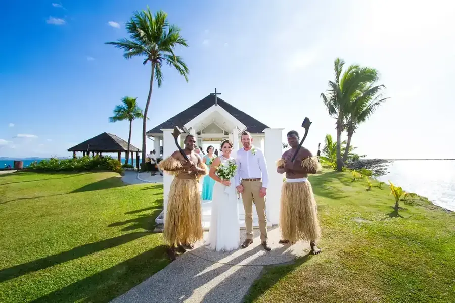 Paradise Bride couple celebration in Fiji — 118
